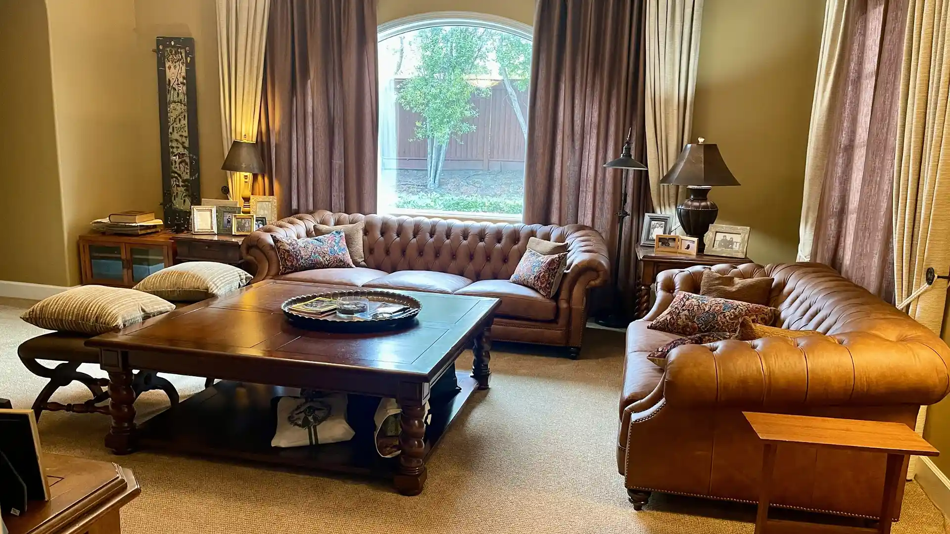 carpet in sitting area